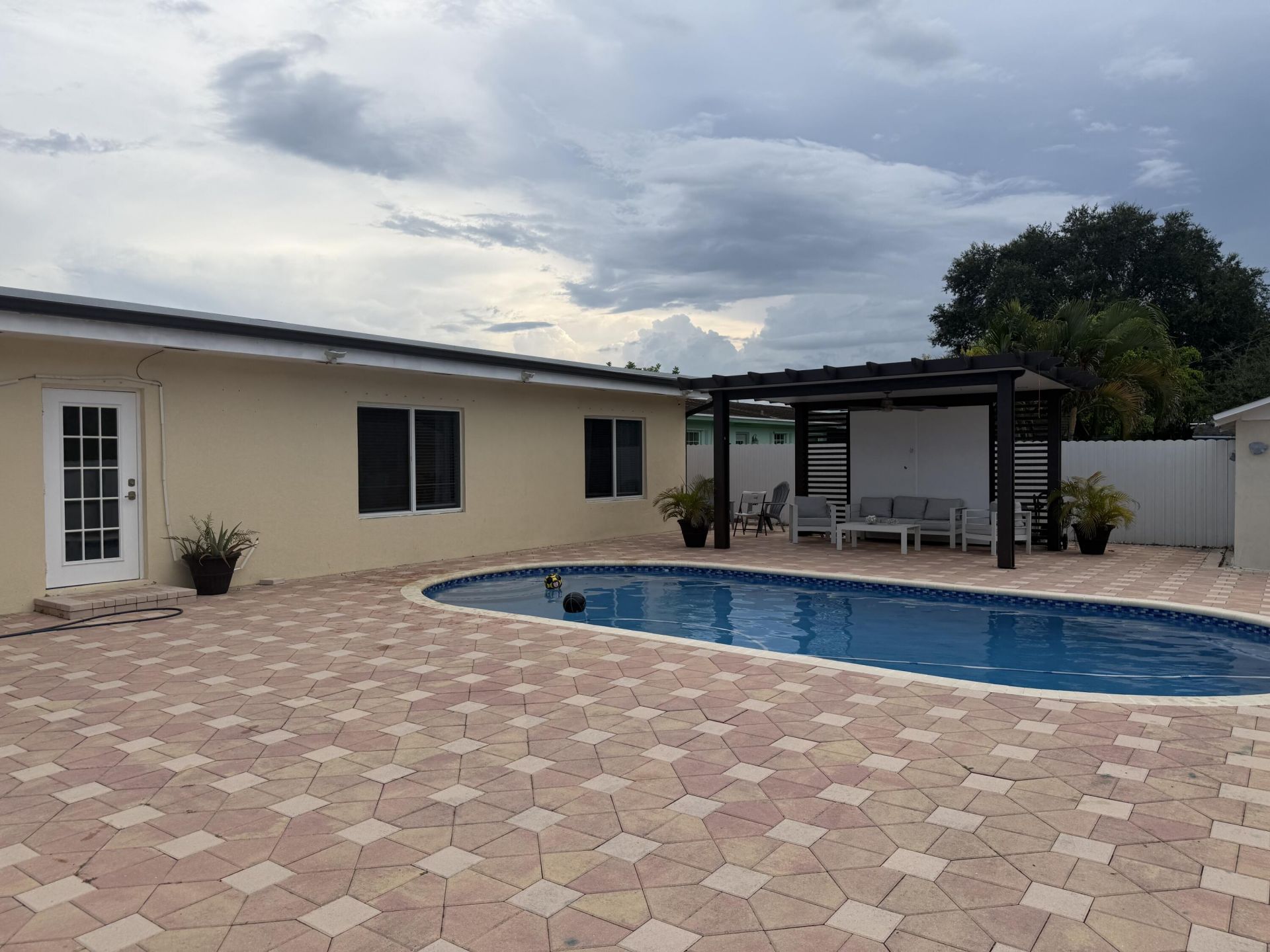 3139 Egremont Drive, West Palm Beach, FL 33406 Photo