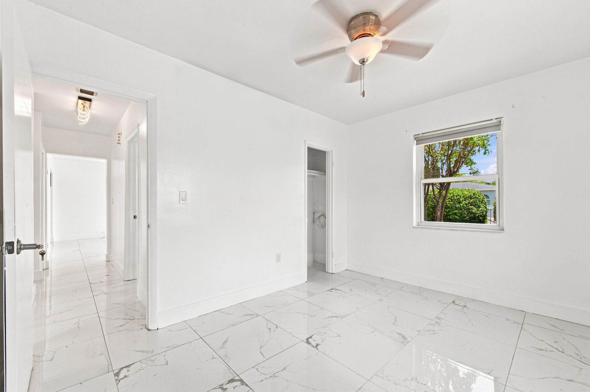 8800 NW 33 Avenue Road, Miami, FL 33147 Photo