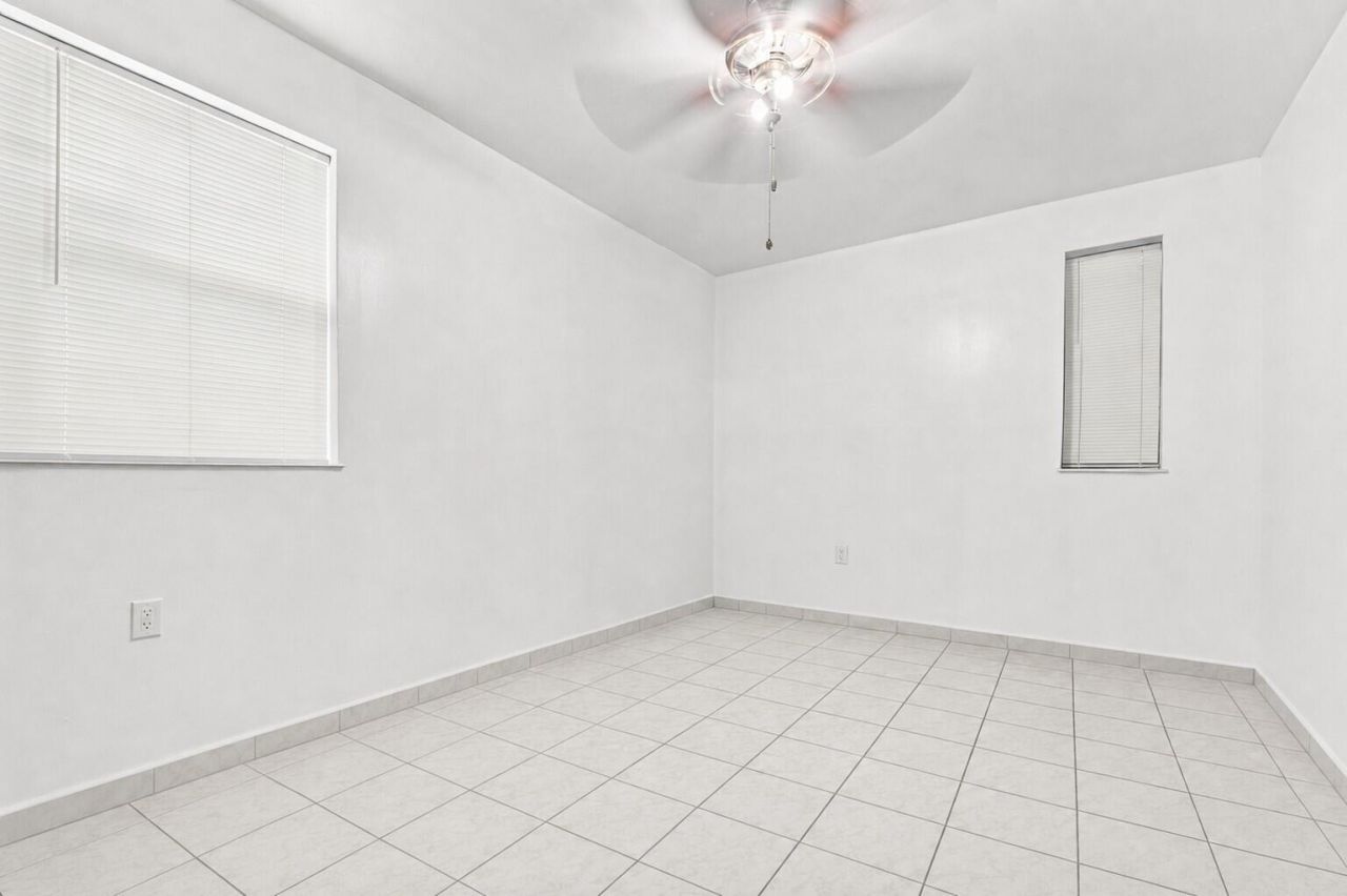 8800 NW 33 Avenue Road, Miami, FL 33147 Photo