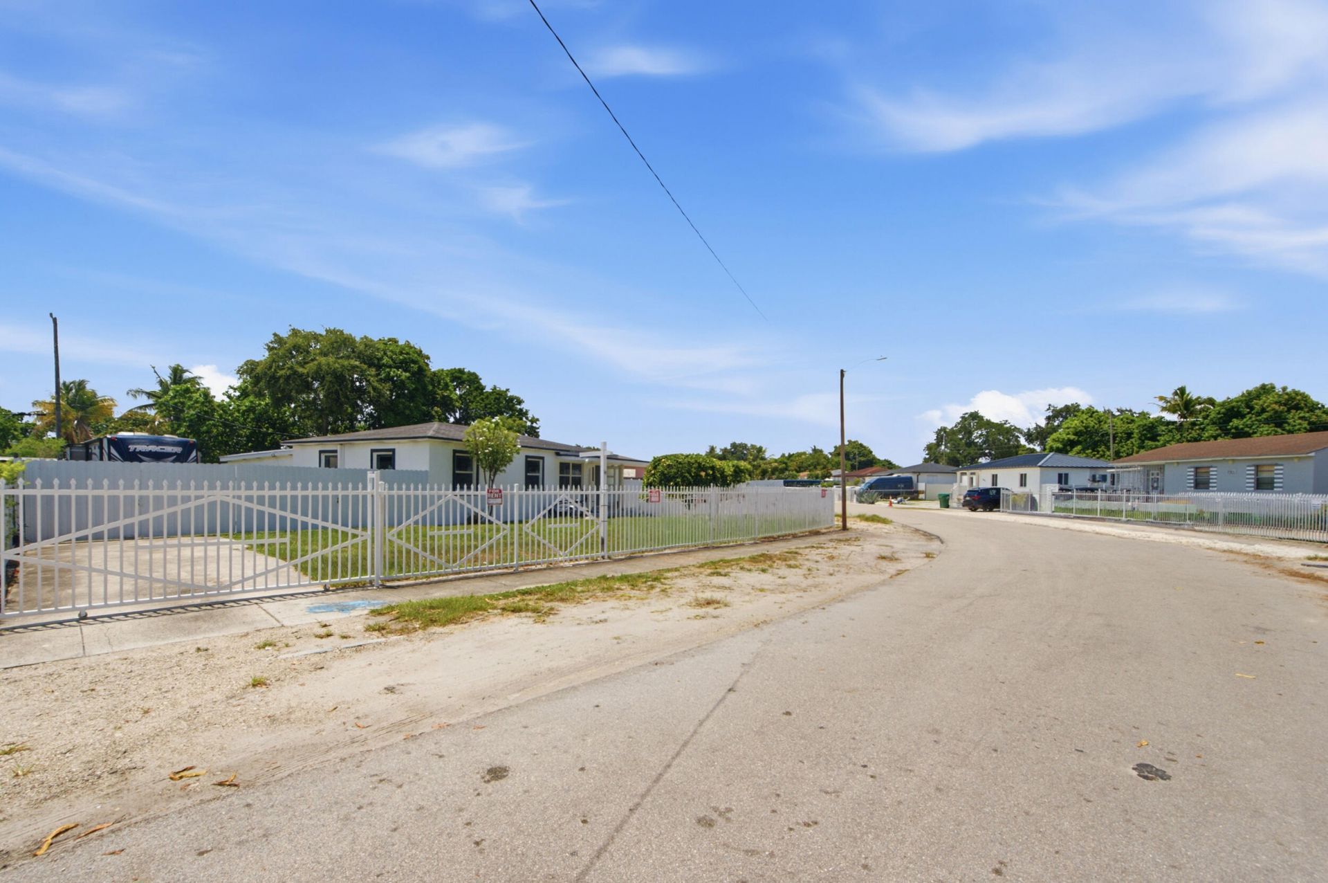 8800 NW 33 Avenue Road, Miami, FL 33147 Photo