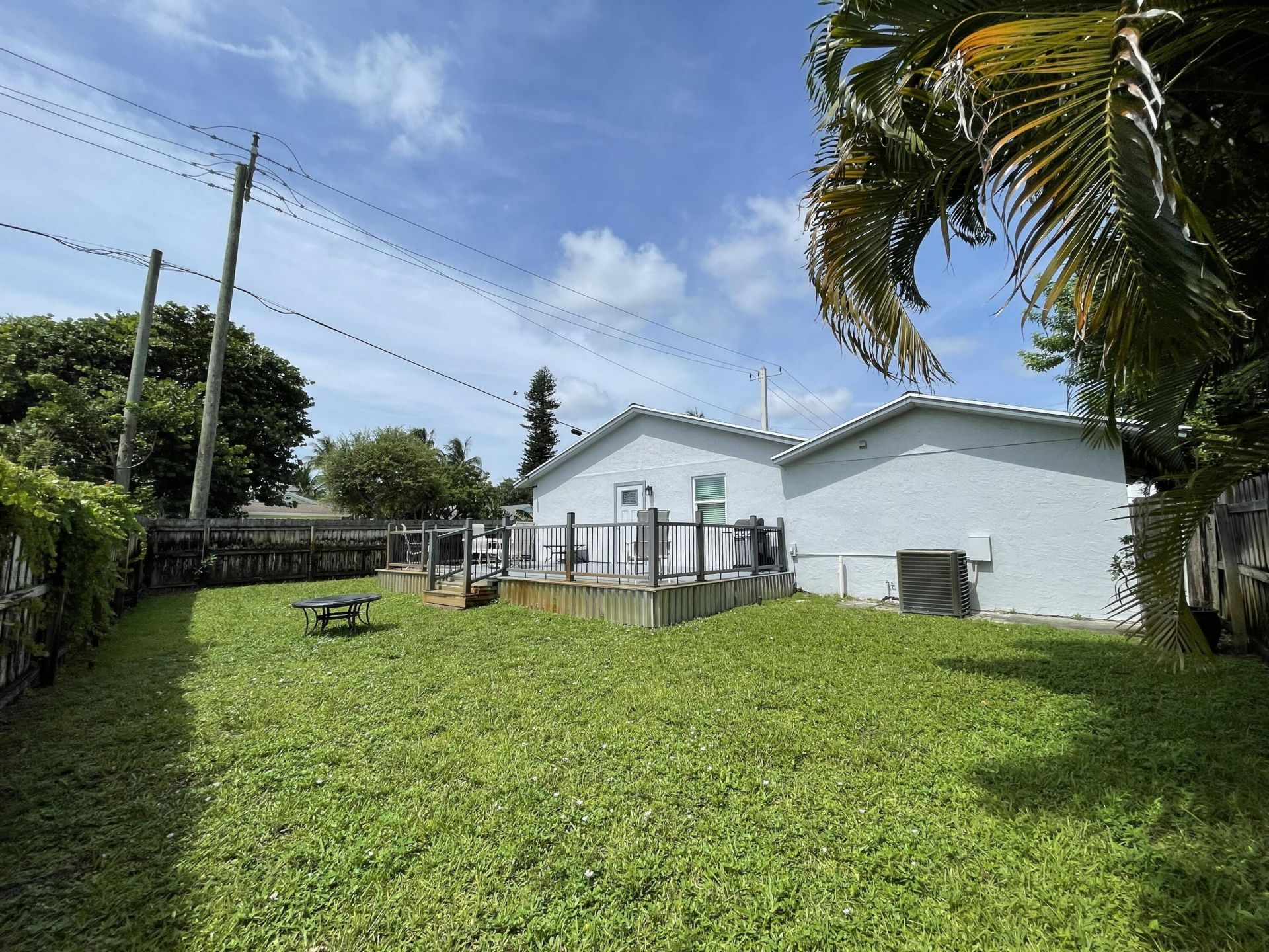 222 SE 3rd Street, Boynton Beach, FL 33435 Photo