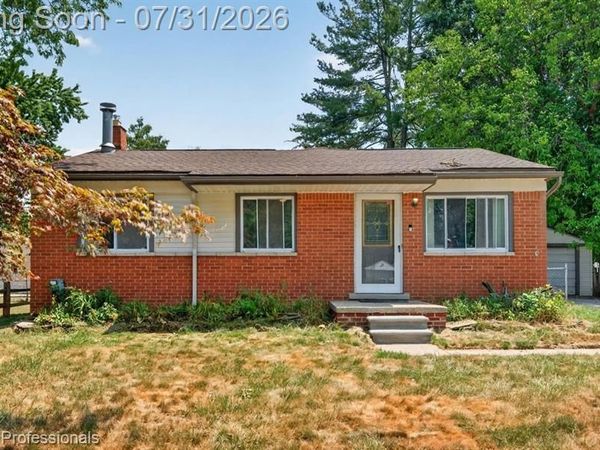 18180 Deering Street, Livonia, Mi 48152