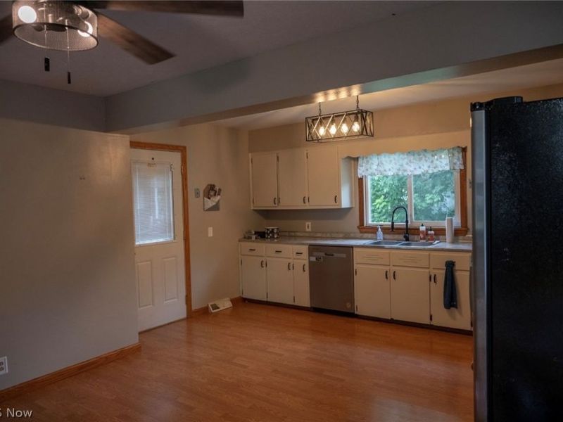 45 Columbine Avenue, Akron, OH 44312 Photo 6