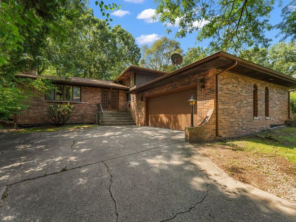 7633 Hemlock Avenue, Gary, IN 46403