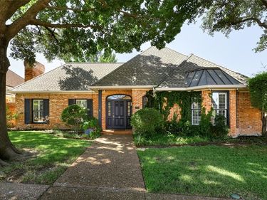 5908 Fallsview Lane, Dallas, TX 75252