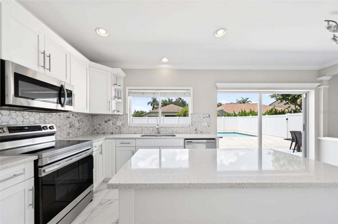 13225 Hampton Park Court, Fort Myers, FL 33913 Photo