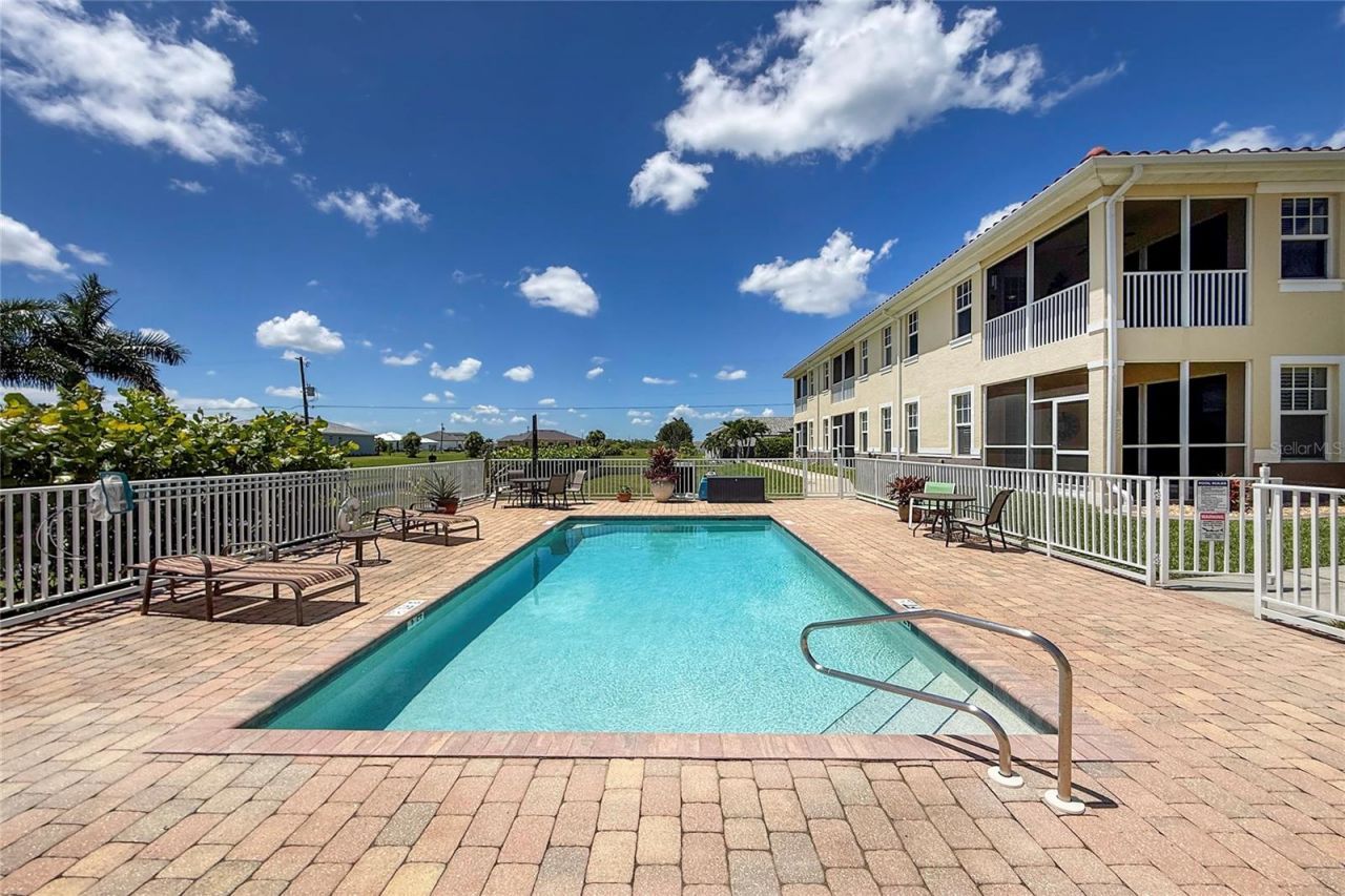 17210 Acapulco Road, Unit 221, Punta Gorda, FL 33955 Photo