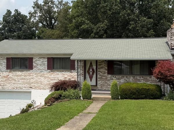 227 Tolley Drive, BECKLEY, WV 25801