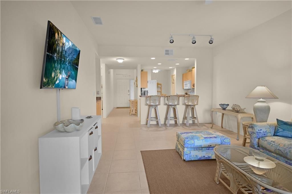 15979 Mandolin Bay Dr , Unit 202, Fort Myers, FL 33908 Photo