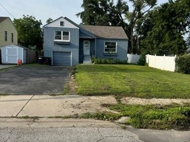 2523 Sharon Drive, Omaha, NE 68112