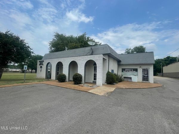 8840 N Highway 51 , Southaven, MS 38671