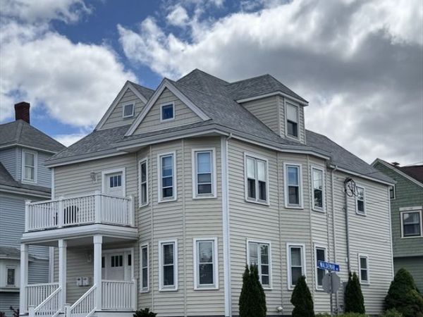 338 Pleasant St, Unit 1, Winthrop, MA 02152