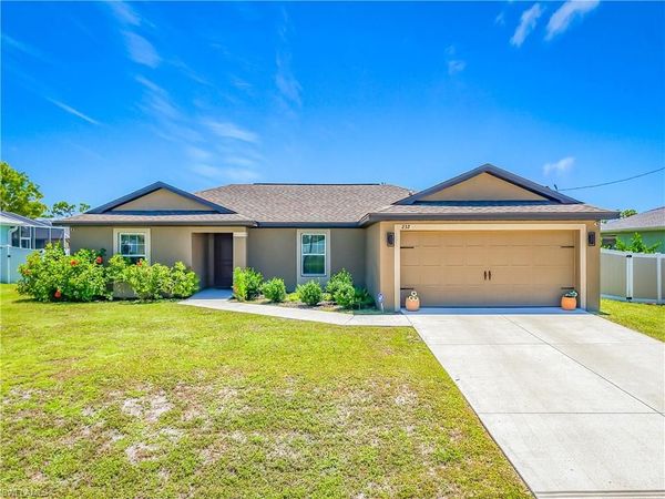 2320 NW 26th TER , CAPE CORAL, FL 33993