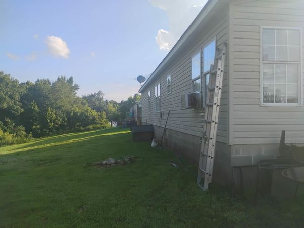 217 LAKESHORE DR, Jackson, TN 38362