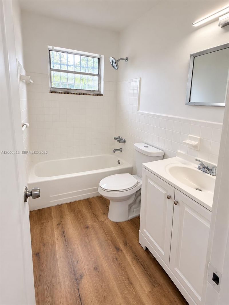 5800 NE 3rd Ave, Miami, FL 33137 Photo