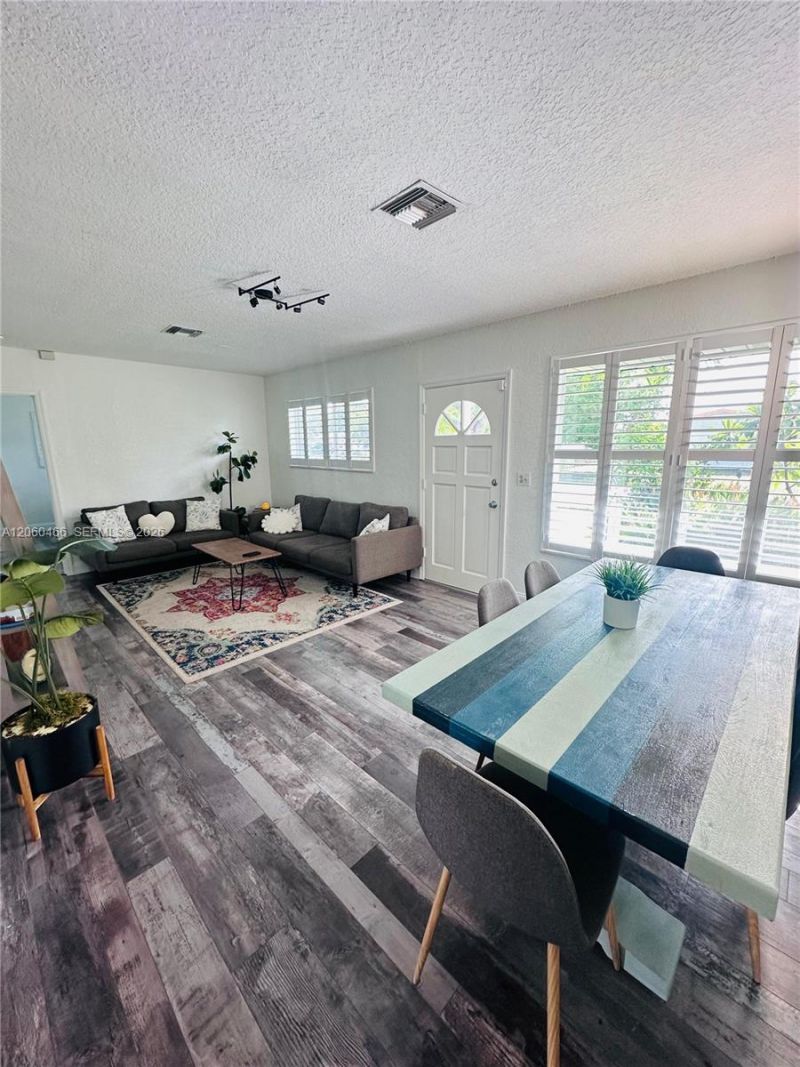 1020 S 14th Ct , Unit 1, Lantana, FL 33462 Photo