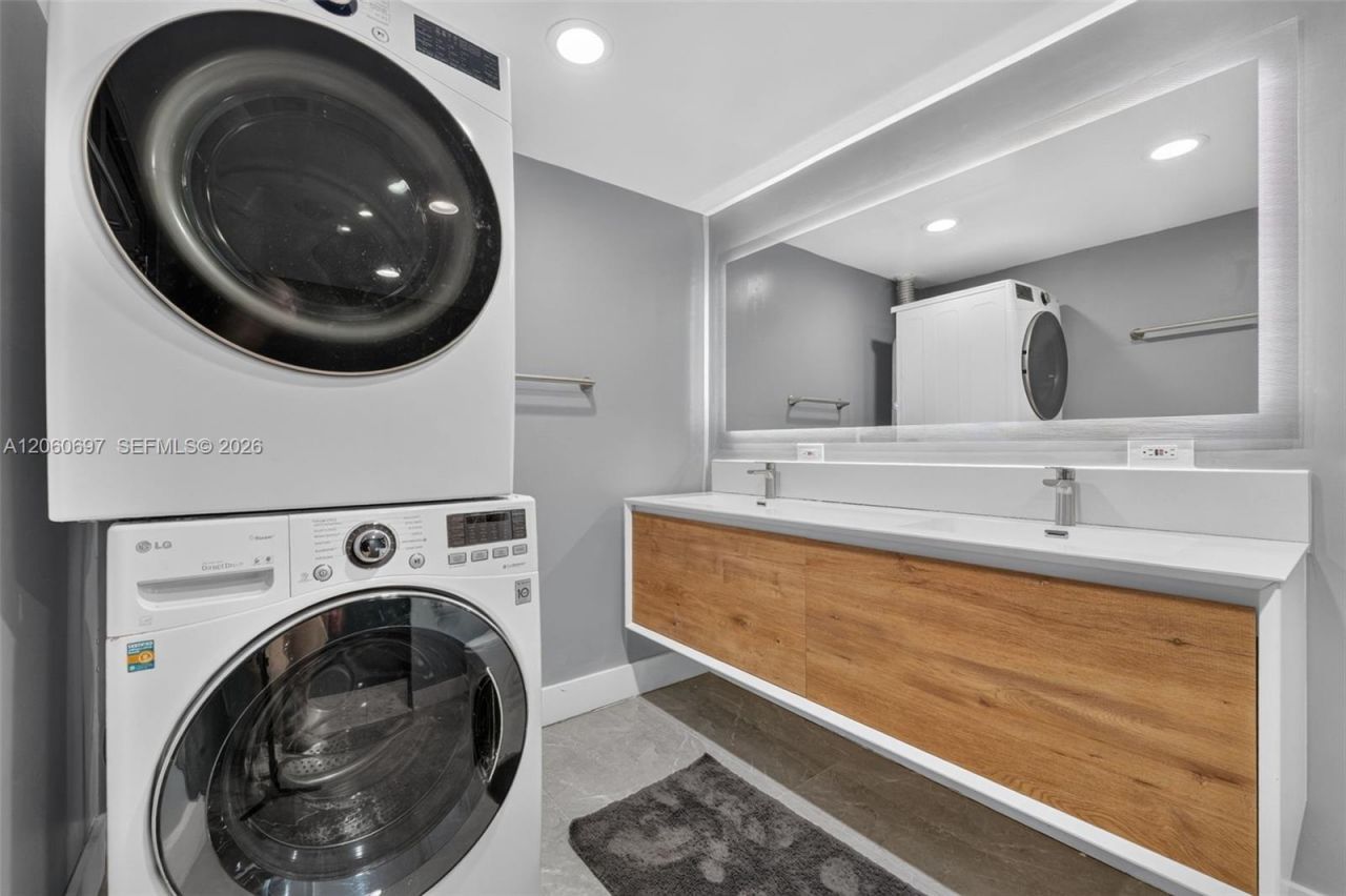 1532 Fletcher St , Hollywood, FL 33020 Photo