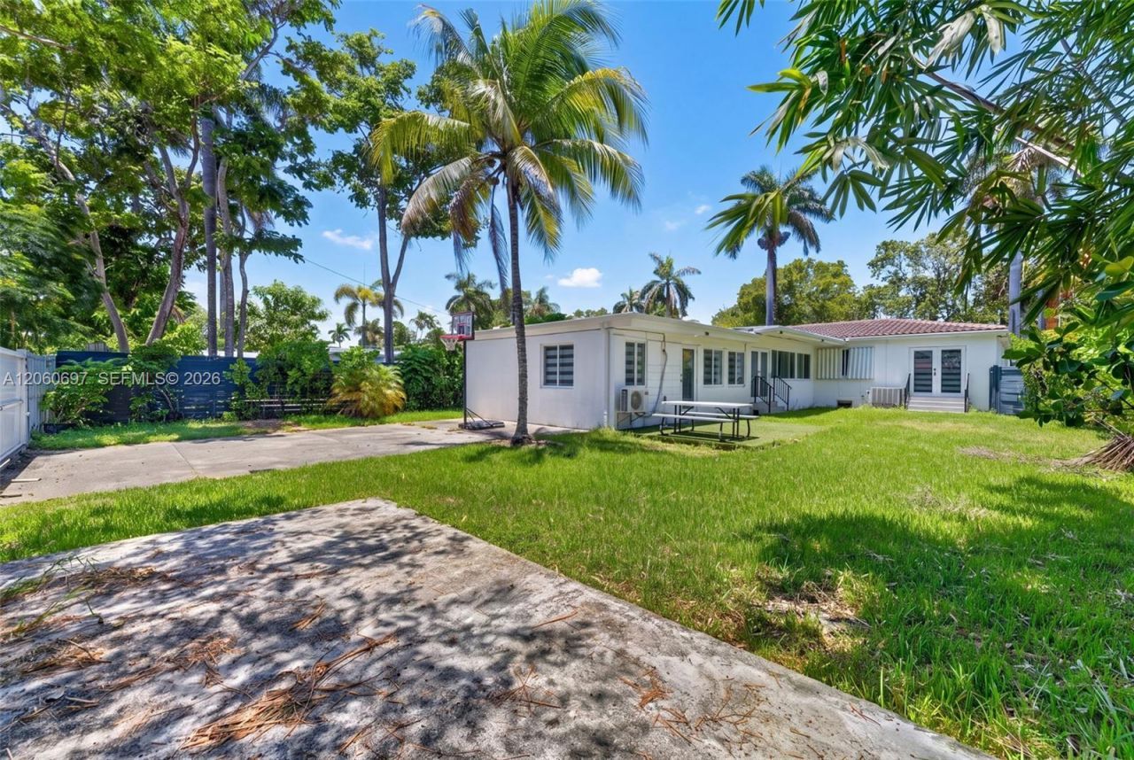 1532 Fletcher St , Hollywood, FL 33020 Photo
