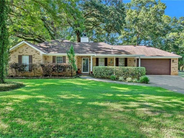 11851 Mose Lane N, Grand Bay, AL 36541