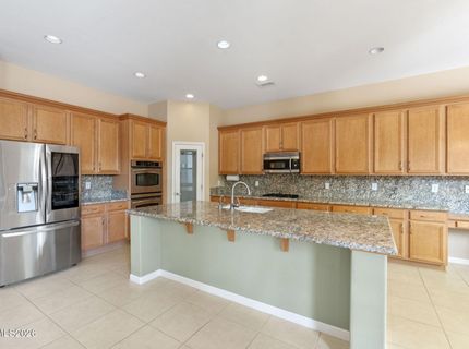 5070 Chappelet Drive, Sparks, NV 89436 Photo