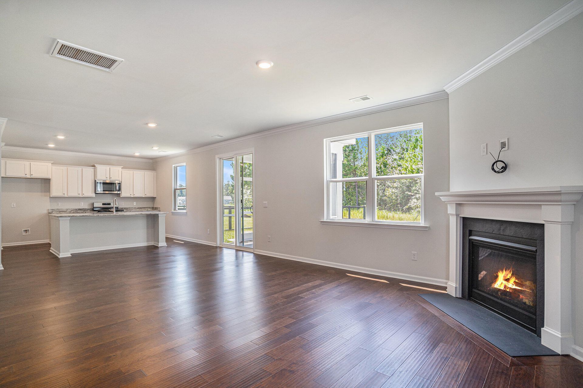 201 Cherry Grove Drive Photo 17