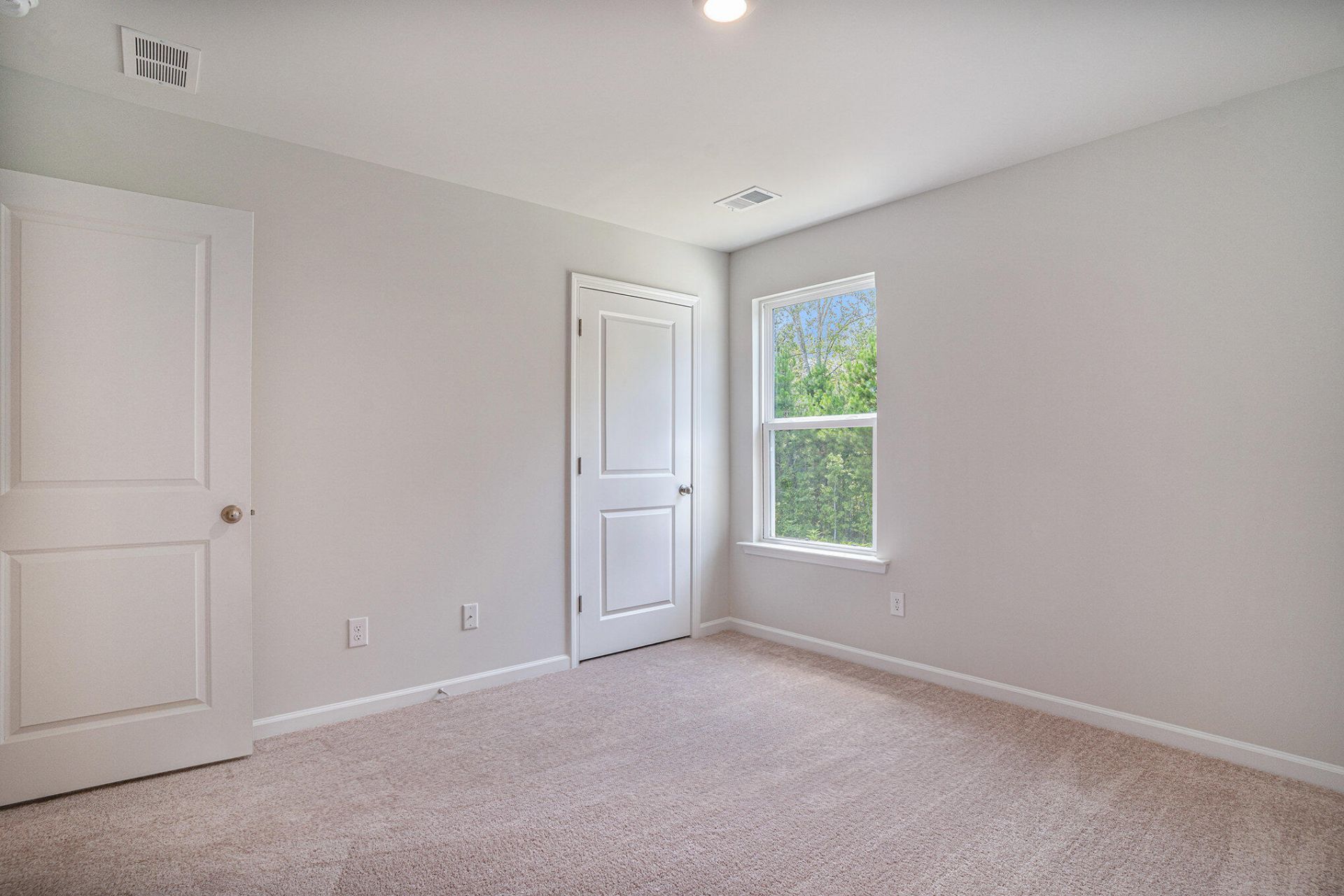 201 Cherry Grove Drive Photo 27