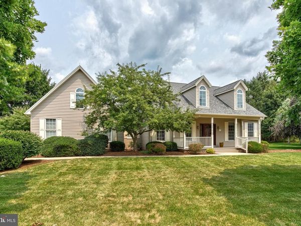 227 VILLAGE HEIGHTS DRIVE , STATE COLLEGE, PA 16801