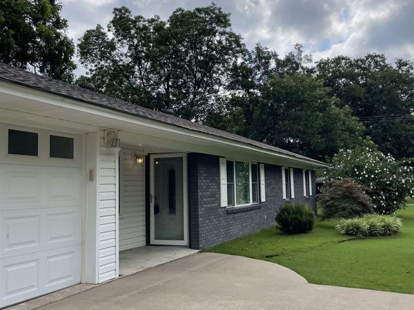 1108 Erwin Street, Des Arc, AR 72040