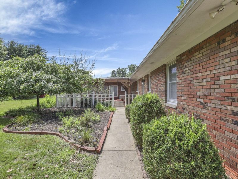 1882 Rosewood NE, Lancaster, OH 43130 Photo 35