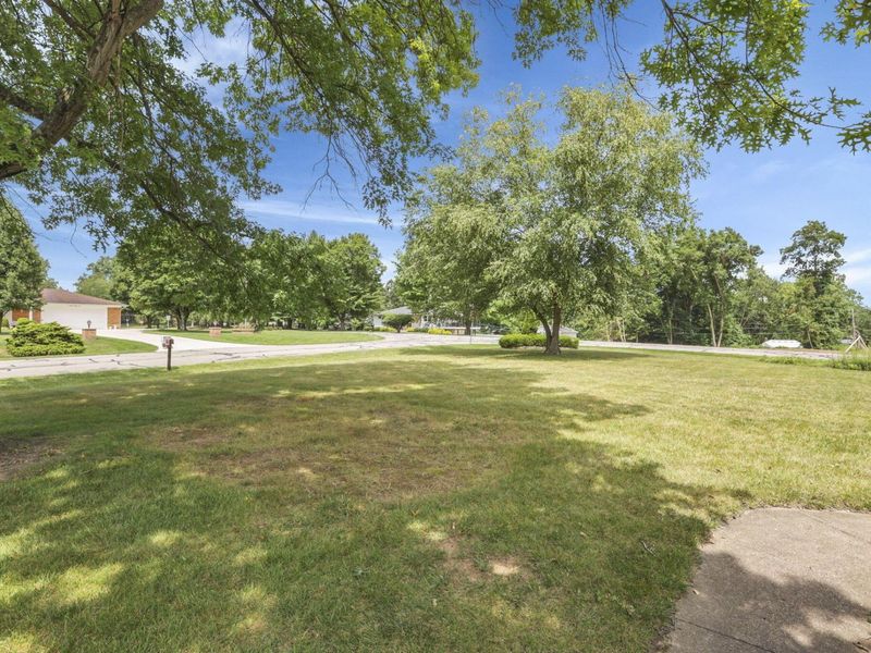 1882 Rosewood NE, Lancaster, OH 43130 Photo 36