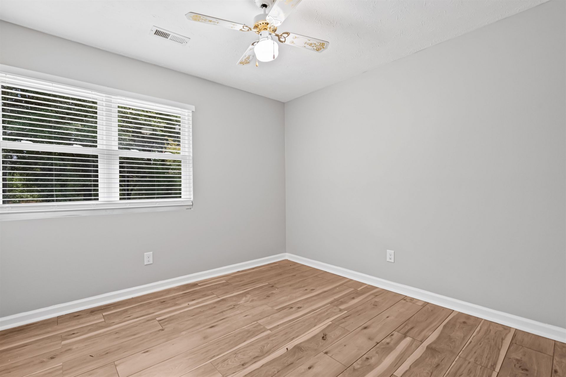 145 Sarah Ave.  Photo 18