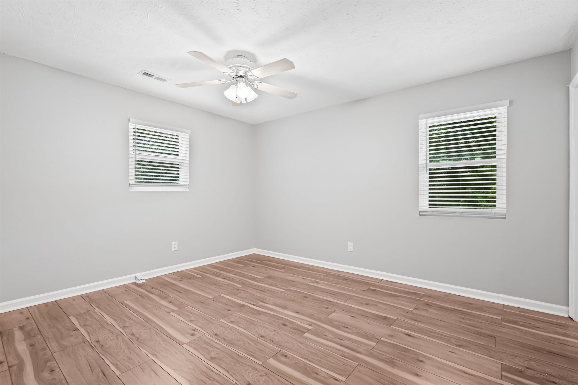 145 Sarah Ave.  Photo 22