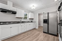 145 Sarah Ave.  photo 4