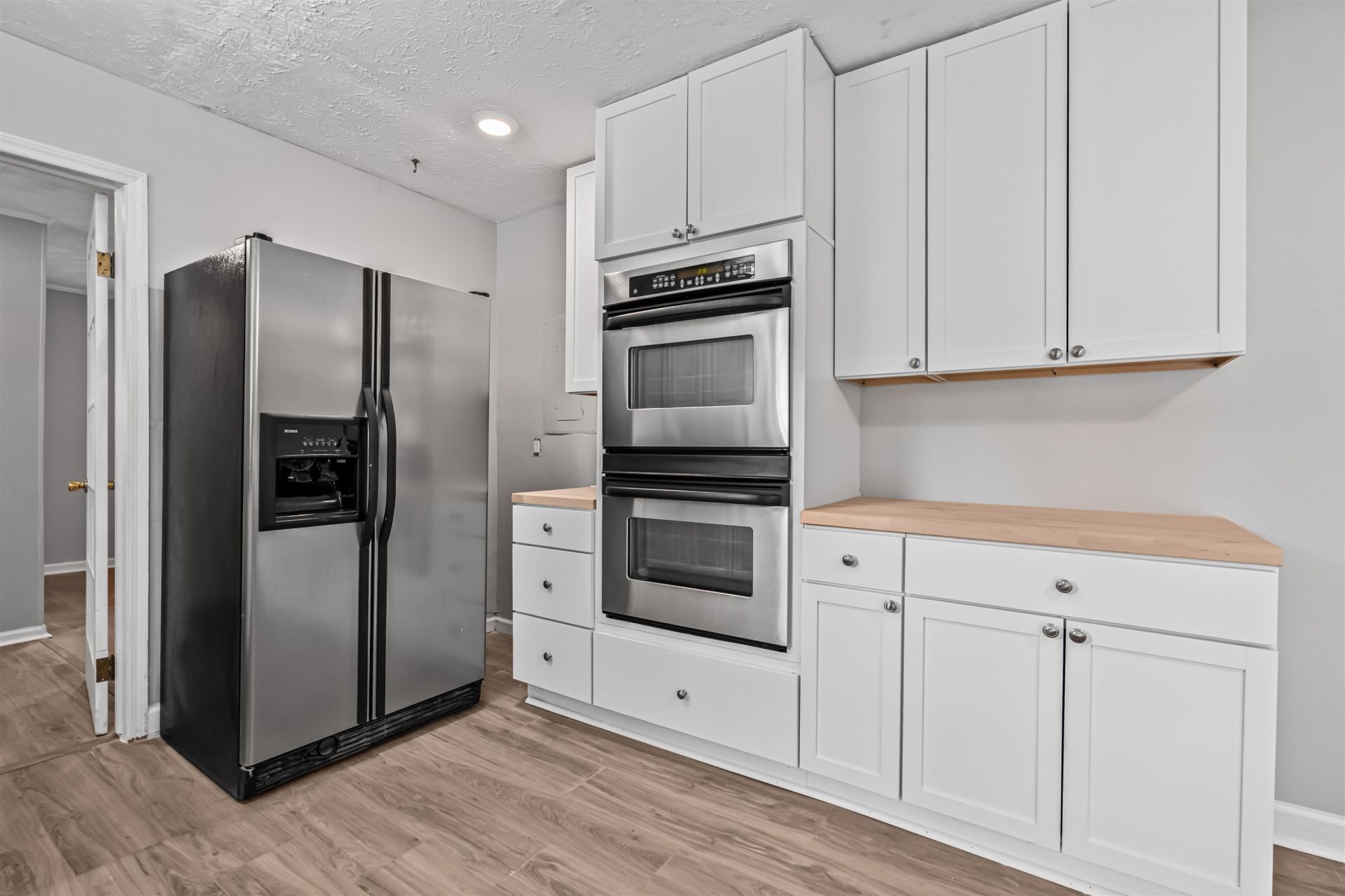 145 Sarah Ave.  Photo 8