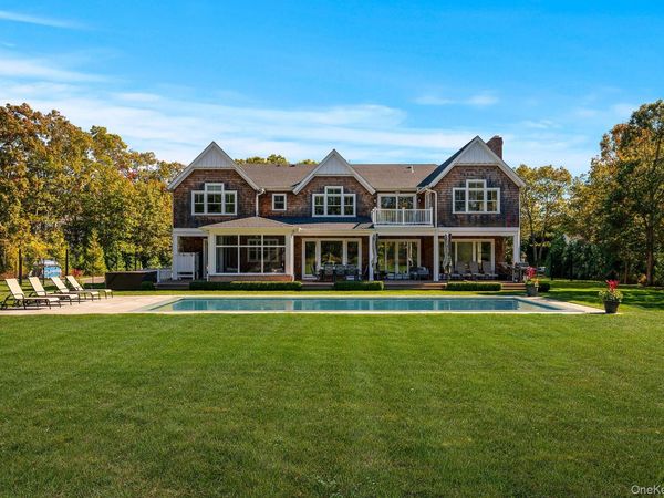 41 Arbutus Road, Quogue, NY 11959