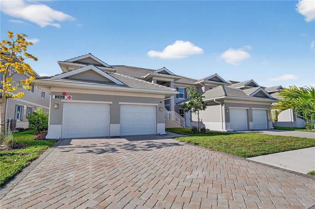 286 Indies Dr E, Unit 101, Naples, FL 34114 Photo