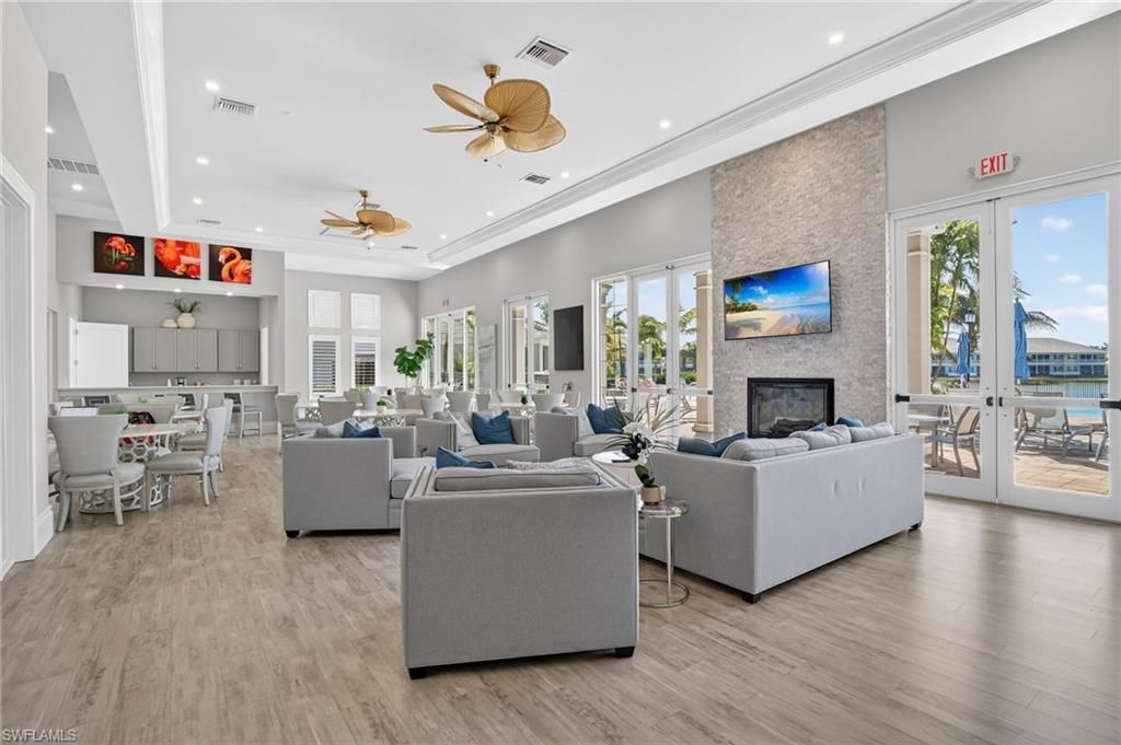 286 Indies Dr E, Unit 101, Naples, FL 34114 Photo