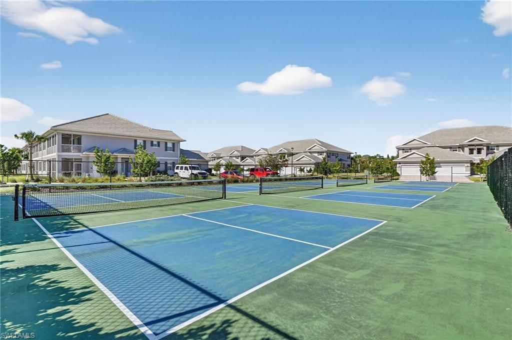 286 Indies Dr E, Unit 101, Naples, FL 34114 Photo