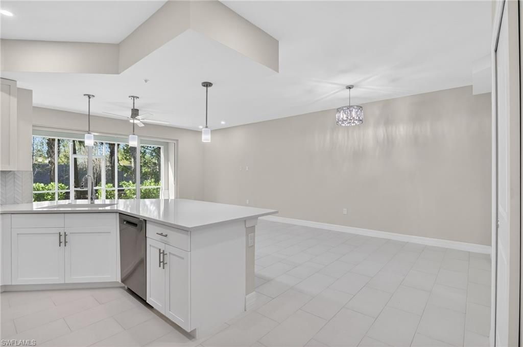 286 Indies Dr E, Unit 101, Naples, FL 34114 Photo