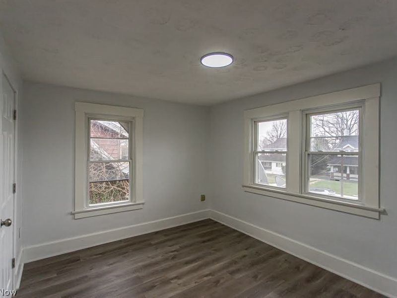 538 Redondo Road, Youngstown, OH 44504 Photo 8
