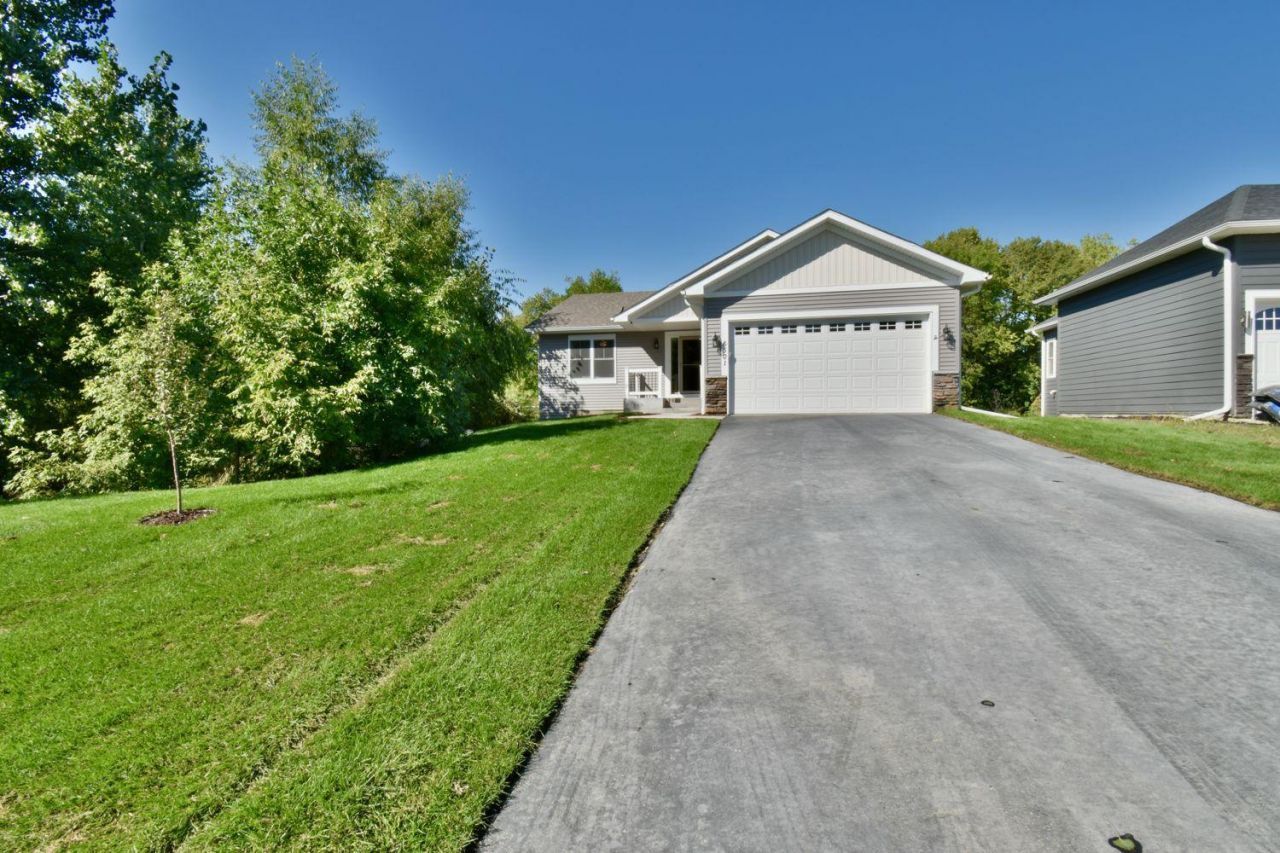6501 Carrigan Lake Drive , Waverly, MN 55390