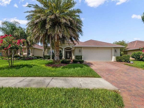 64 ARENA LAKE DRIVE , PALM COAST, FL 32137
