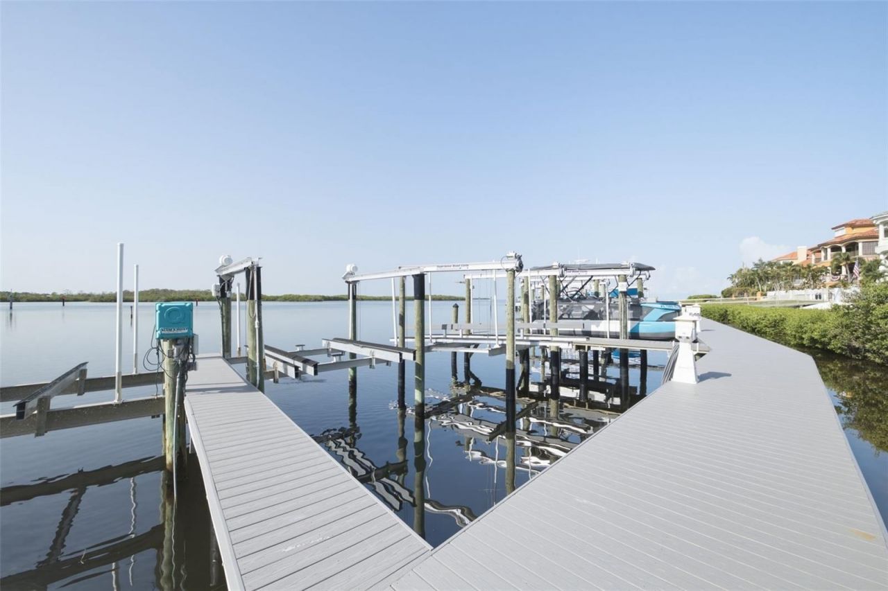 4631 Harborpointe Drive , Port Richey, FL 34668 Photo