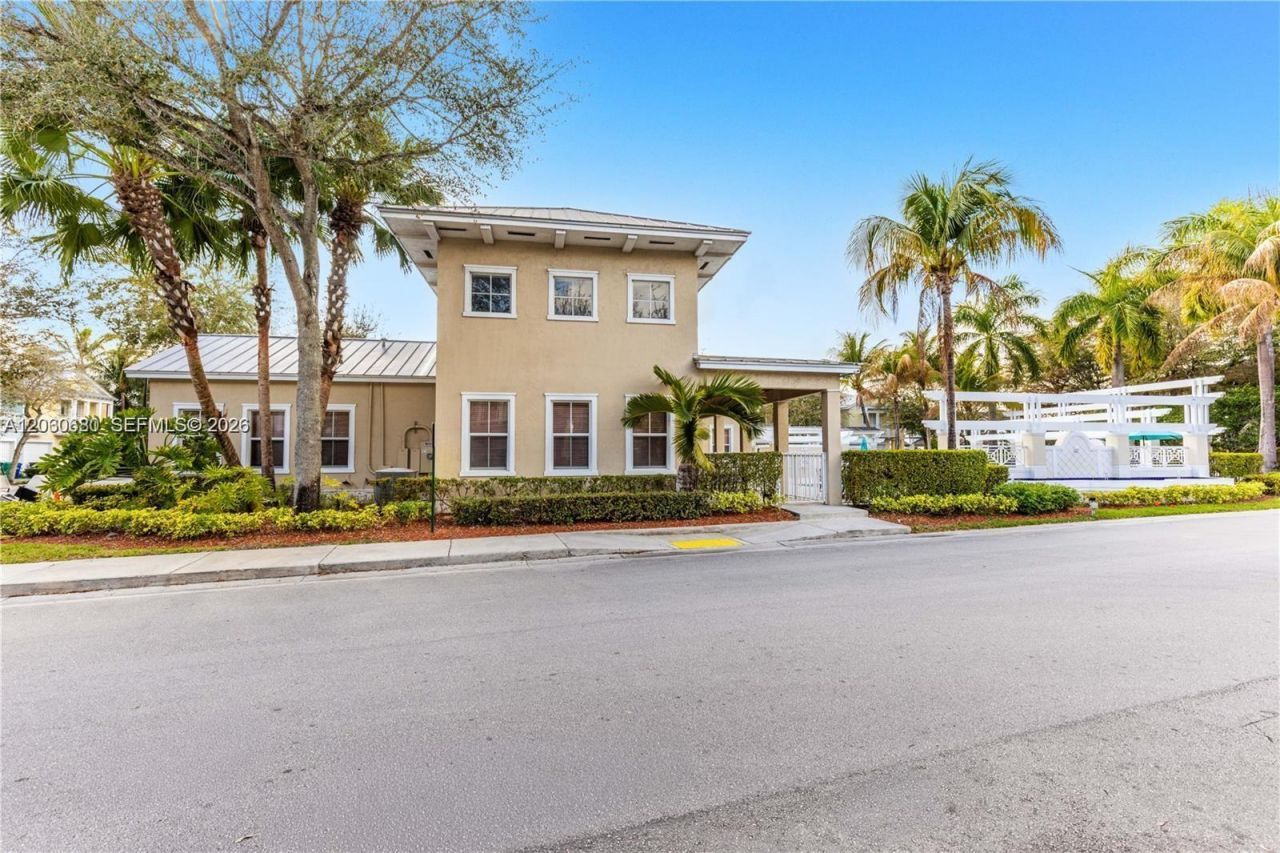 11440 NW 75th Ter, Doral, FL 33178 Photo