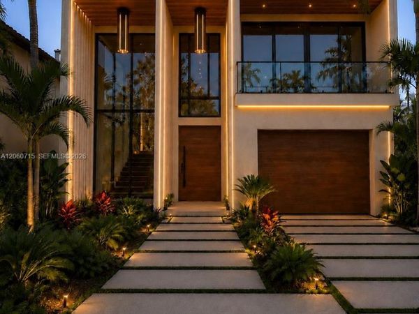 433 NE 11th Ave , Fort Lauderdale, FL 33301