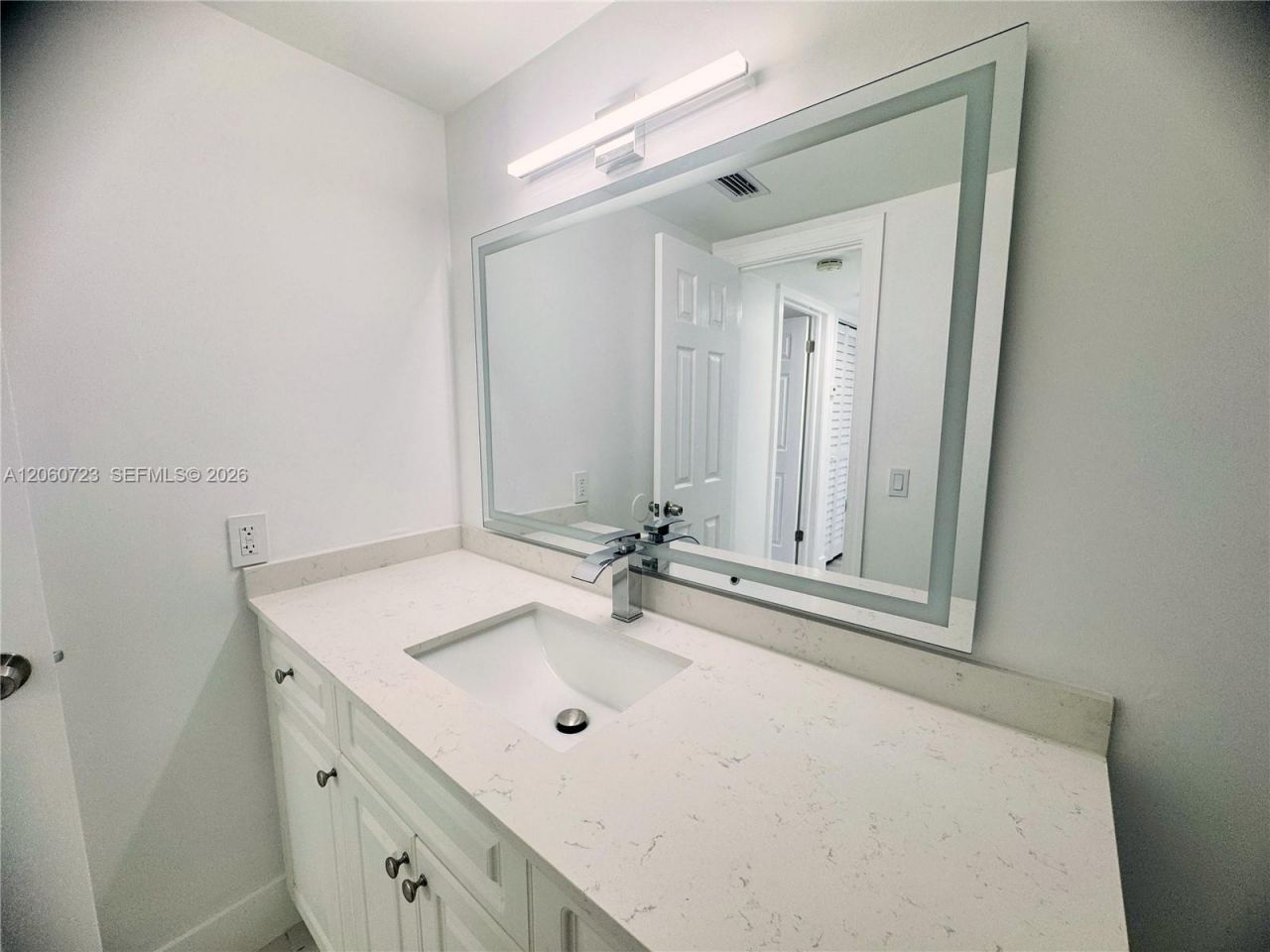 6095 W 18th Ave, Unit S219, Hialeah, FL 33012 Photo