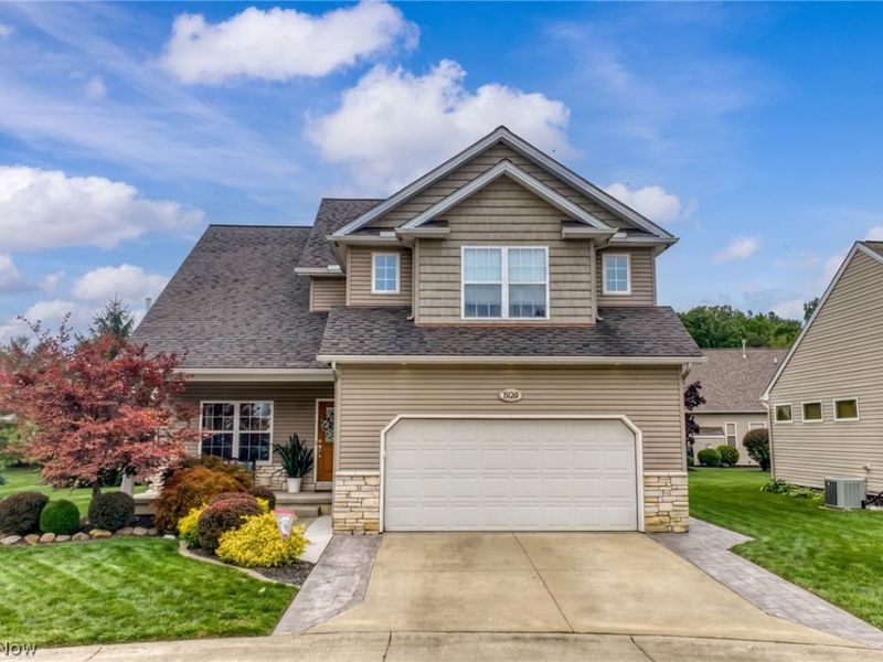 3528 Brook Court, Avon, OH 44011 Photo 1