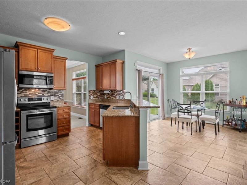 3528 Brook Court, Avon, OH 44011 Photo 15