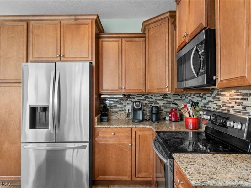 3528 Brook Court, Avon, OH 44011 Photo 17