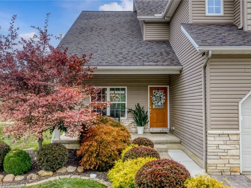3528 Brook Court, Avon, OH 44011 Photo 4